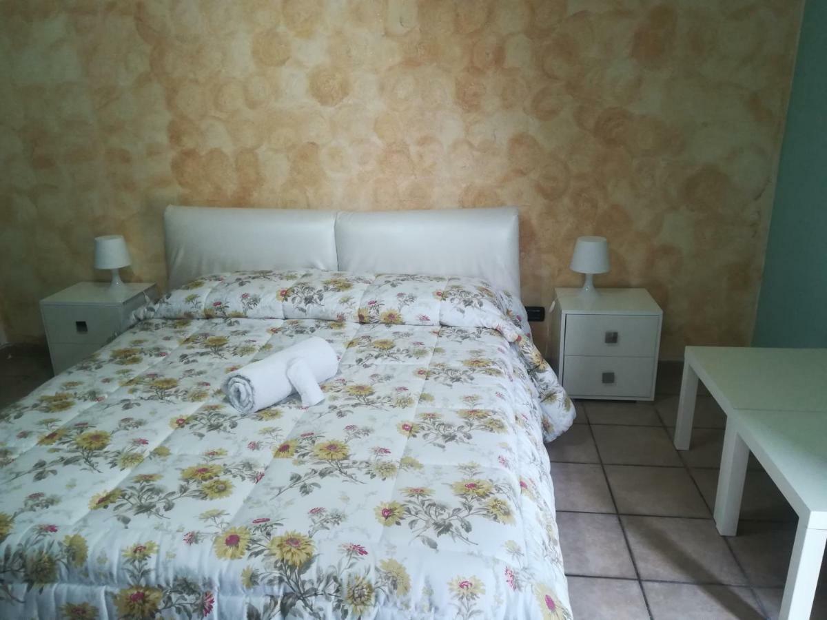 Altomare Hotel Аугуста Екстериор снимка